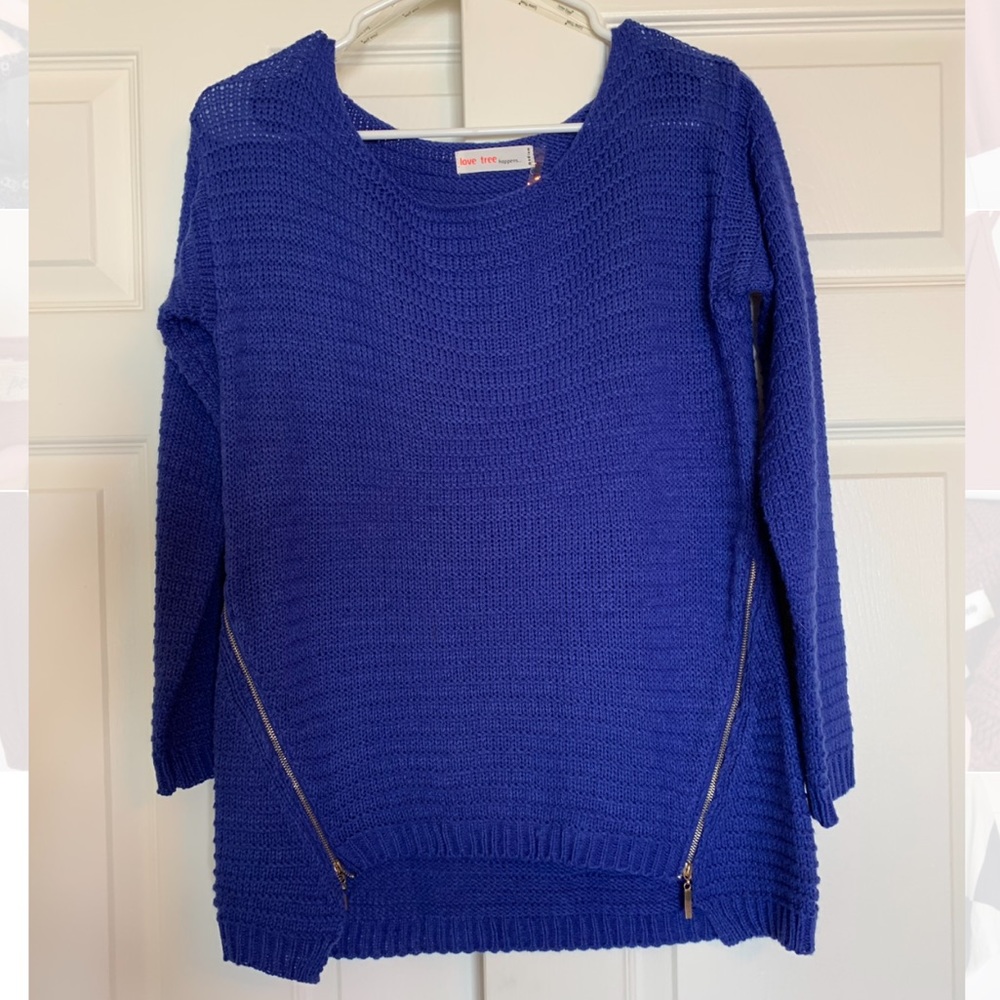 Sweater with Zipper Detail